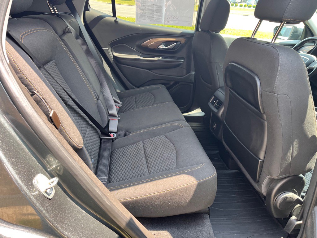 2020 GMC Terrain Image 23
