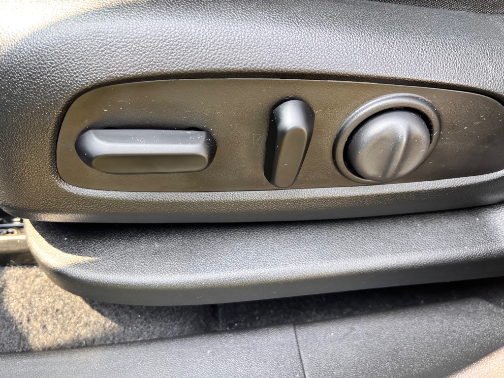 2020 GMC Terrain Image 30