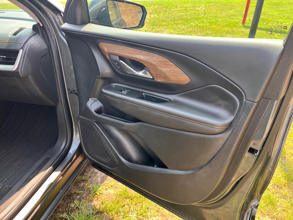 2020 GMC Terrain Image 31