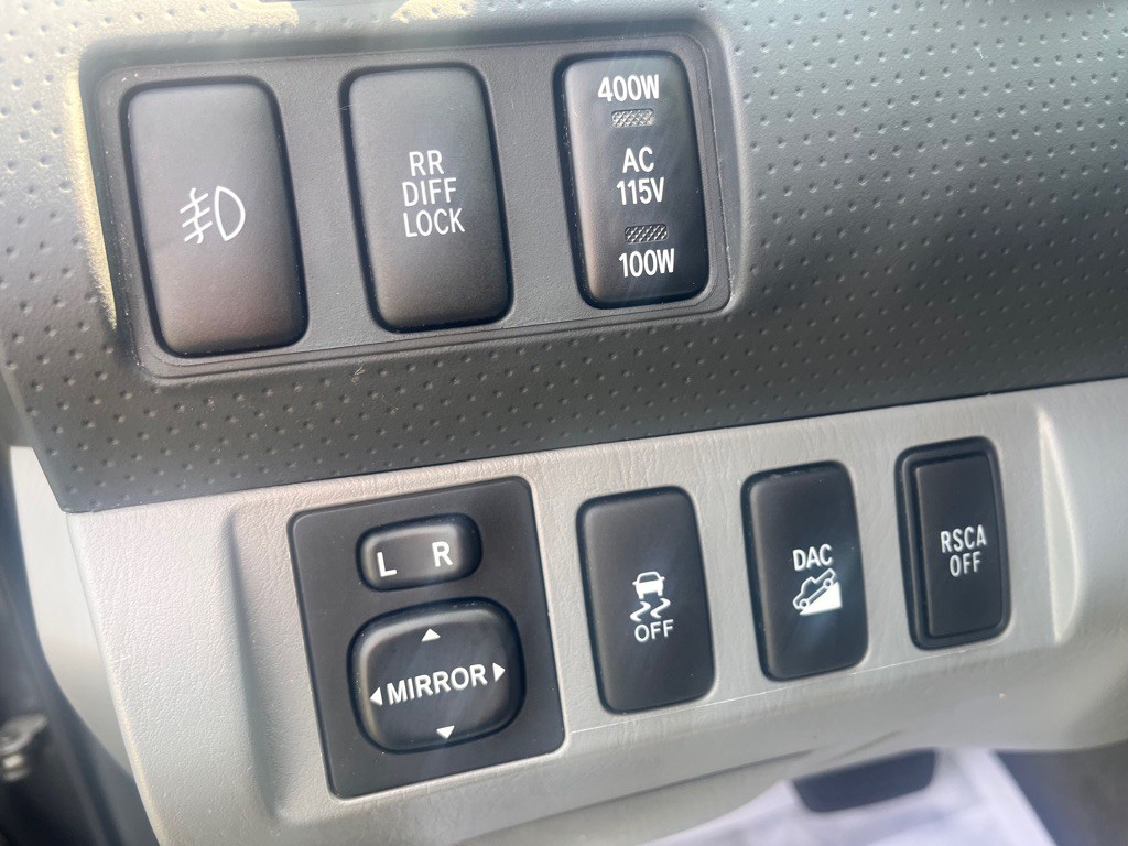 2009 Toyota Tacoma Image 35