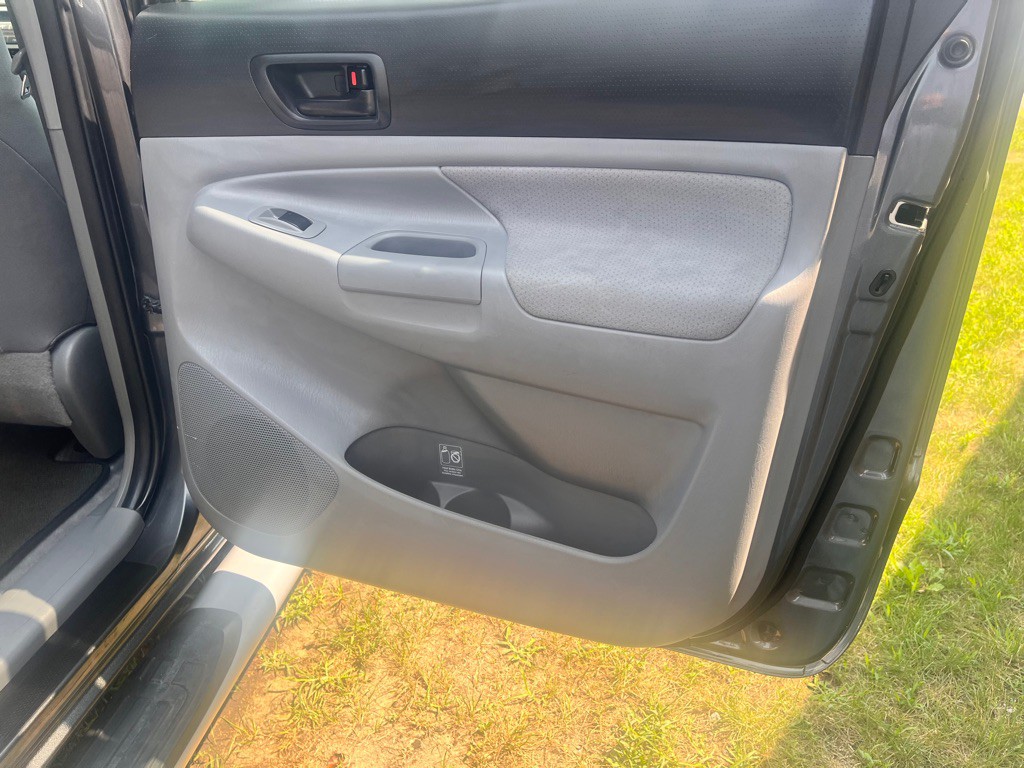 2009 Toyota Tacoma Image 38