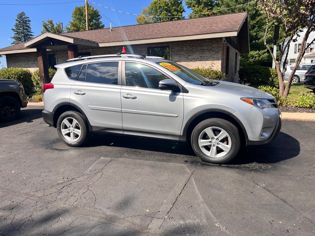 2013 Toyota Rav4 Image 7