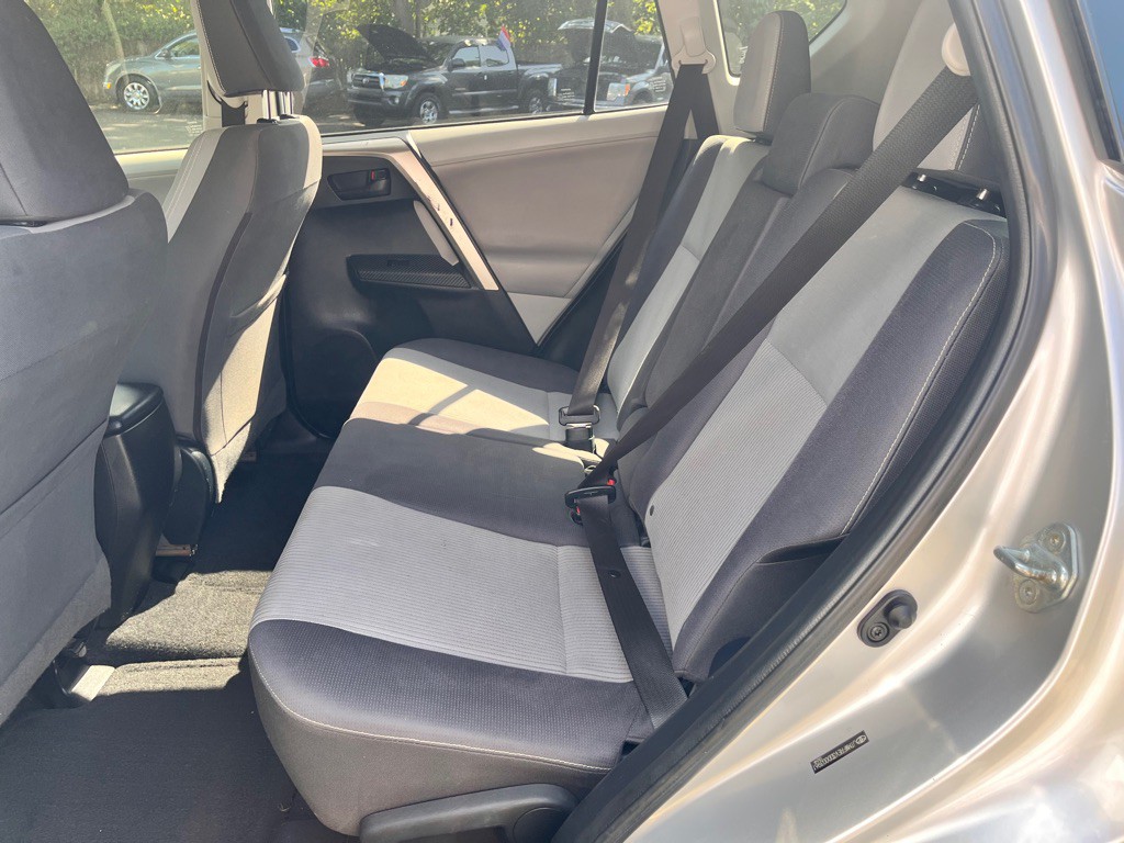 2013 Toyota Rav4 Image 17