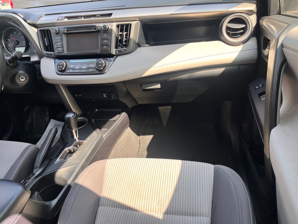 2013 Toyota Rav4 Image 18
