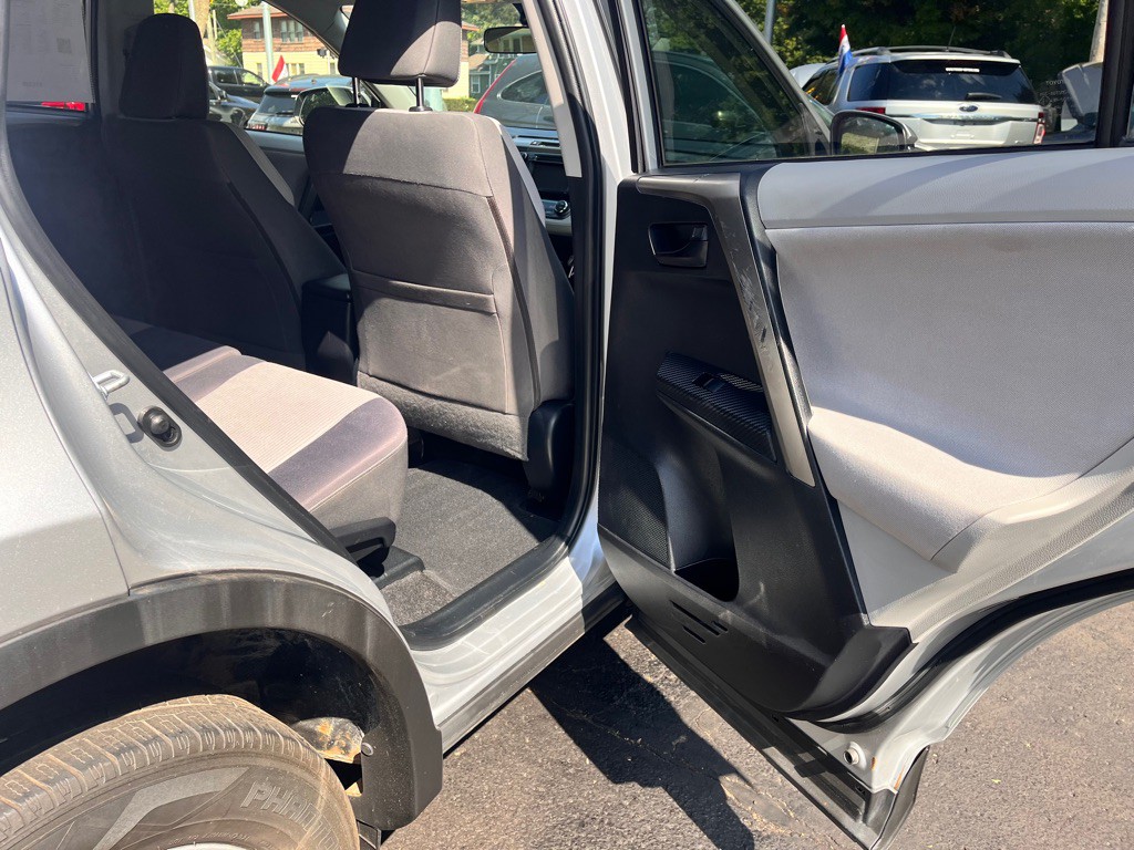 2013 Toyota Rav4 Image 20