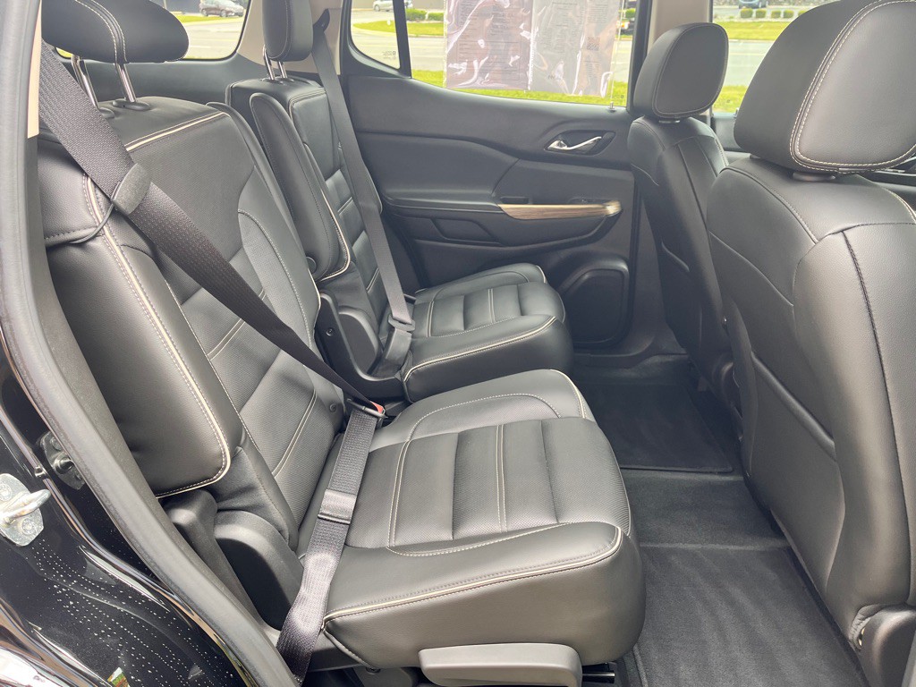2017 GMC Acadia Image 25