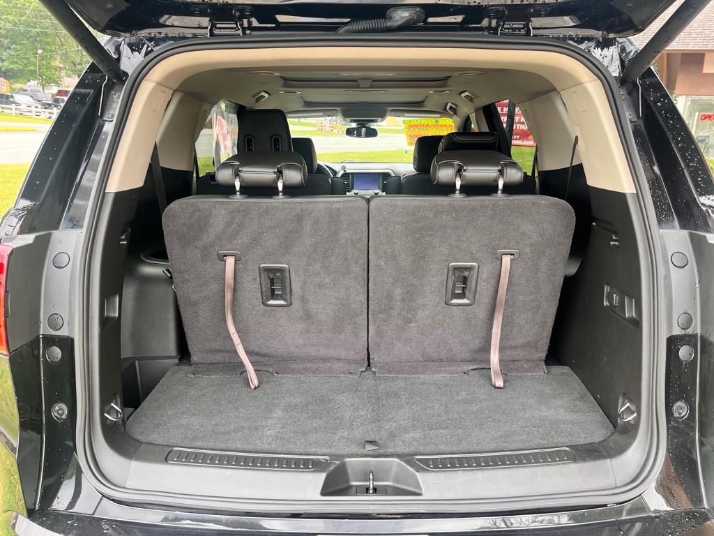 2017 GMC Acadia Image 50