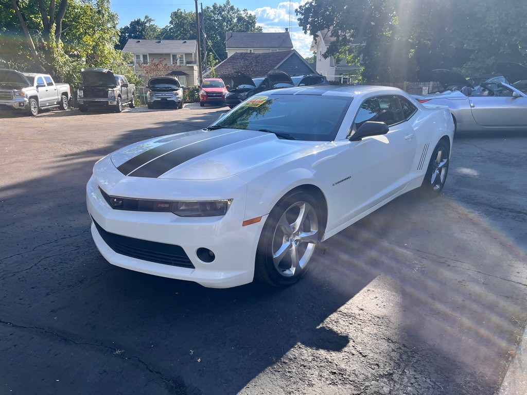 2014 Chevrolet Camaro Image 1