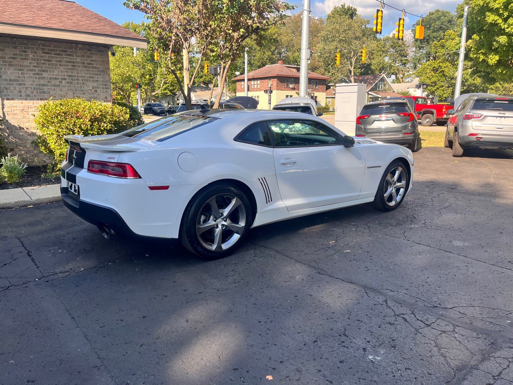 2014 Chevrolet Camaro Image 8