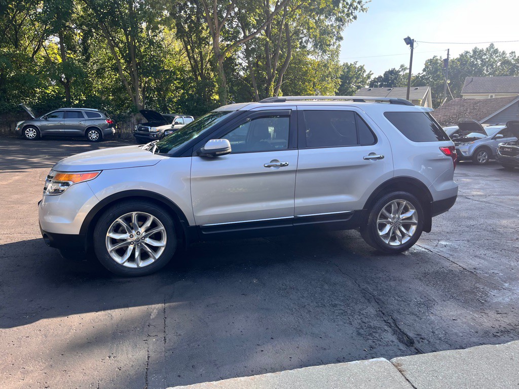 2011 Ford Explorer Image 6