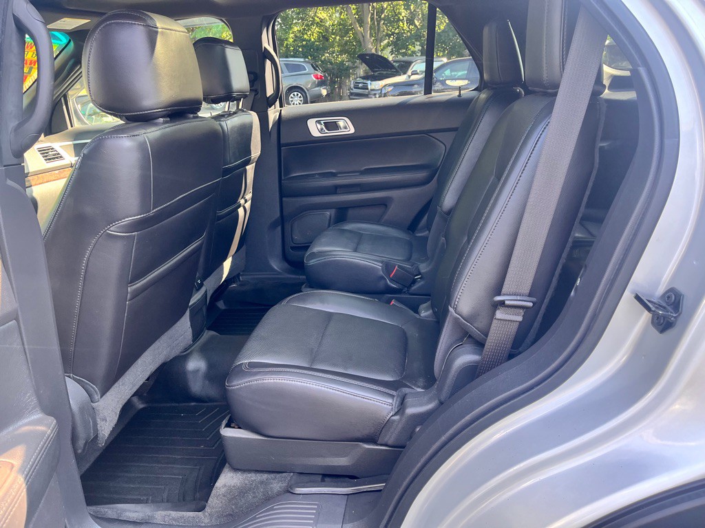 2011 Ford Explorer Image 52