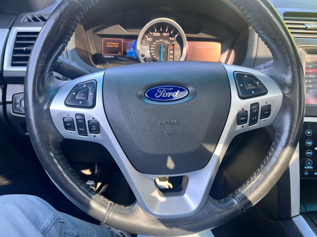 2011 Ford Explorer Image 93