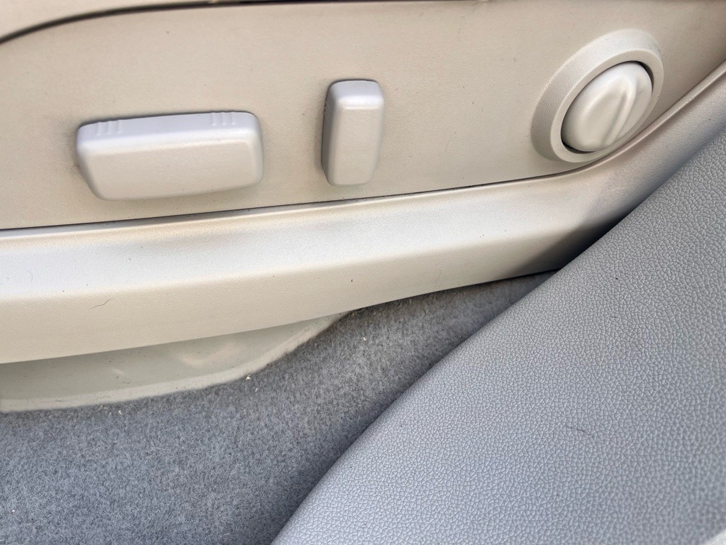 2011 Buick Enclave Image 26