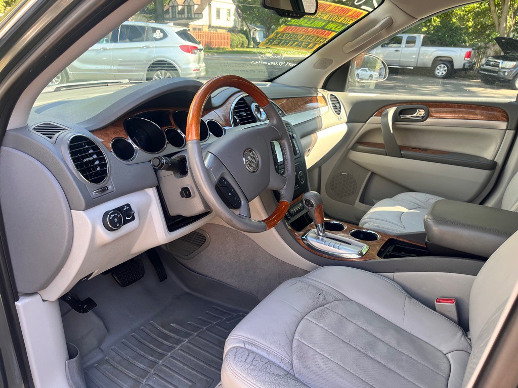 2011 Buick Enclave Image 27