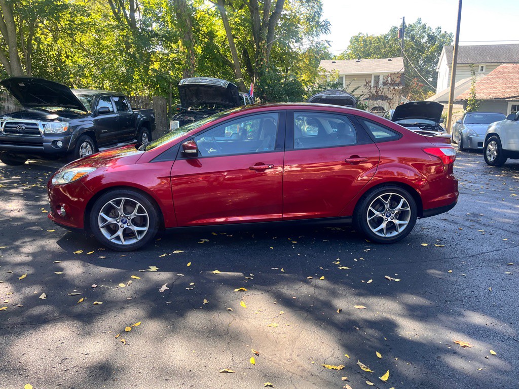 2014 Ford Focus Image 2
