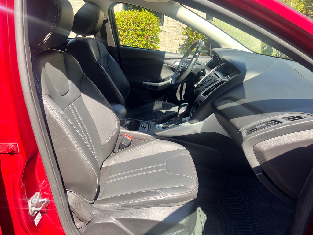 2014 Ford Focus Image 15