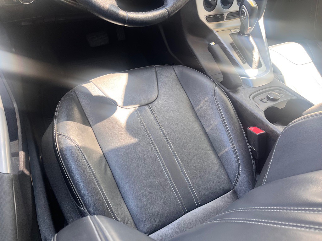 2014 Ford Focus Image 17