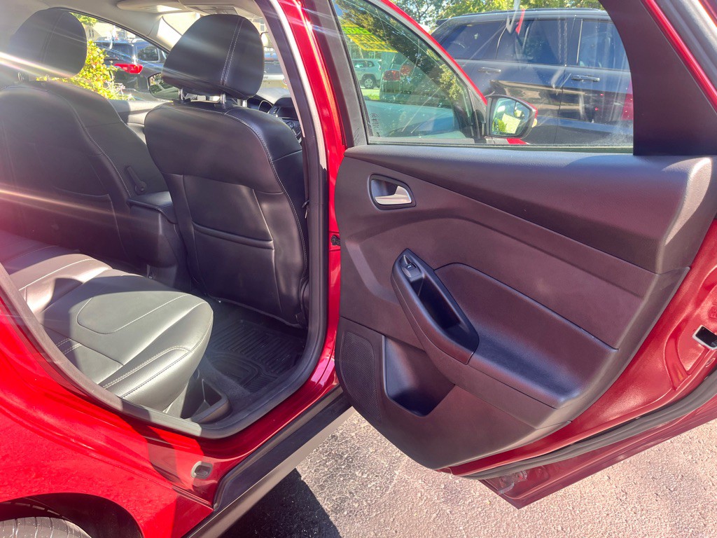 2014 Ford Focus Image 21