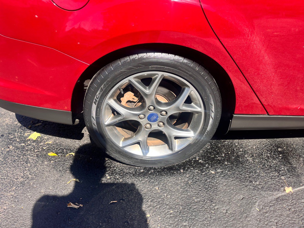 2014 Ford Focus Image 38