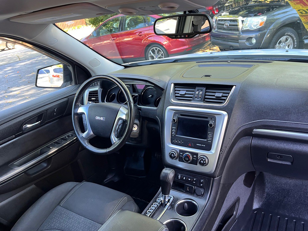 2016 GMC Acadia Image 20