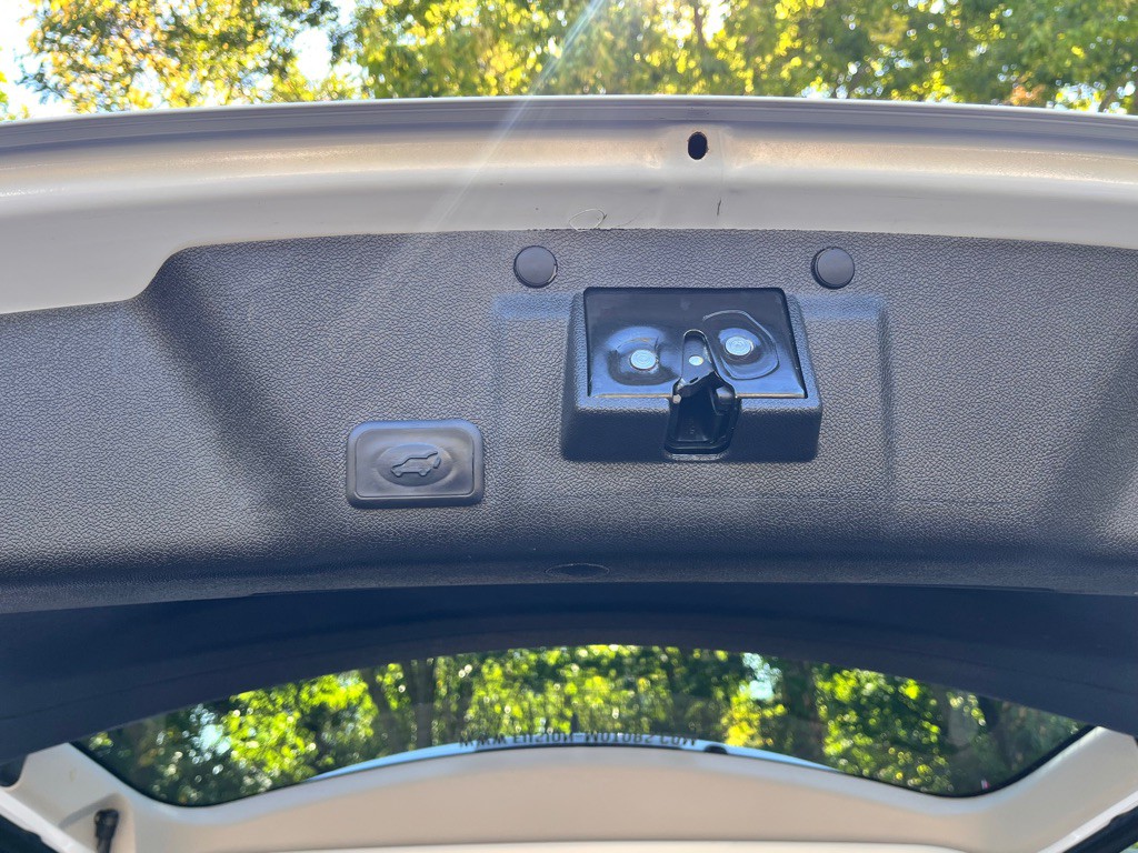 2016 GMC Acadia Image 37
