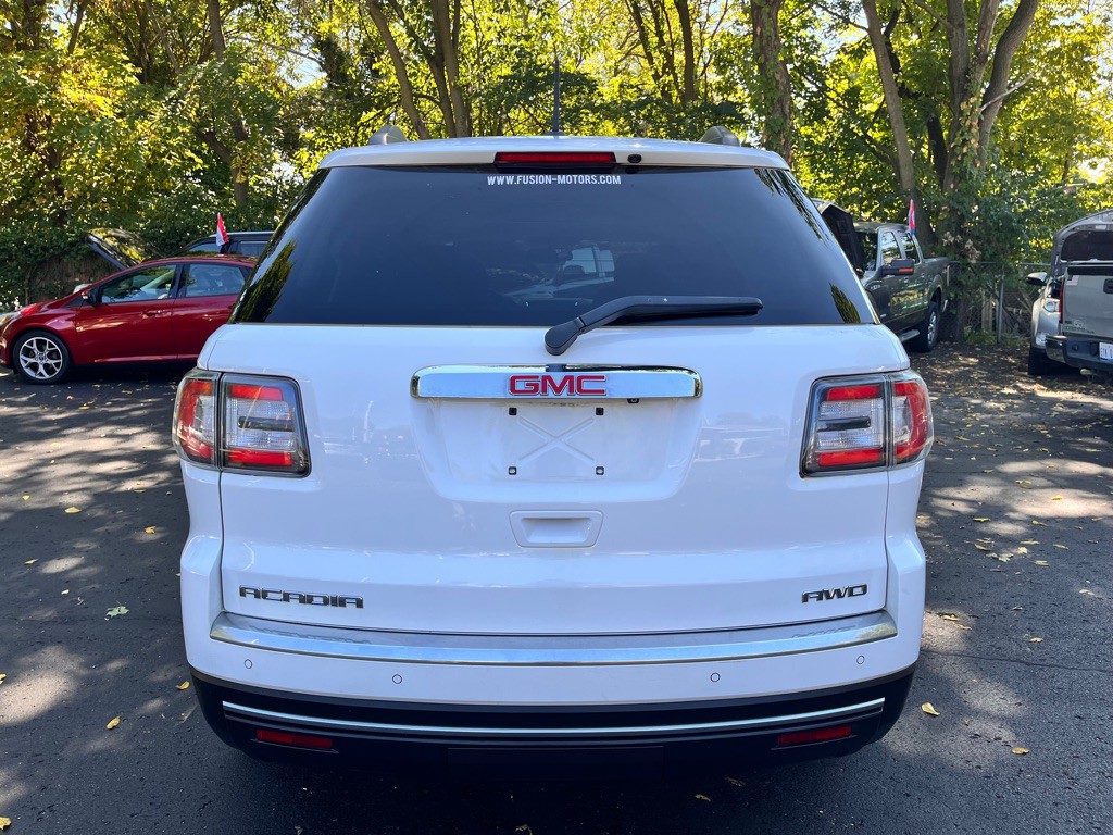 2016 GMC Acadia Image 3
