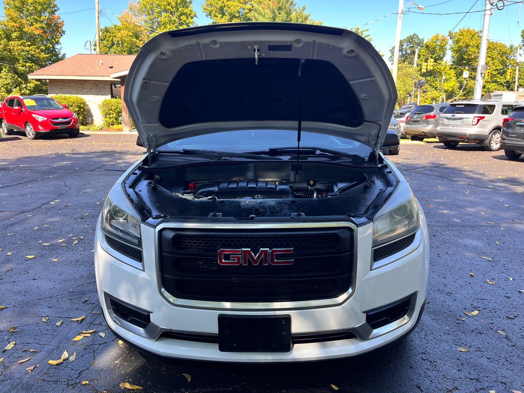 2016 GMC Acadia Image 9