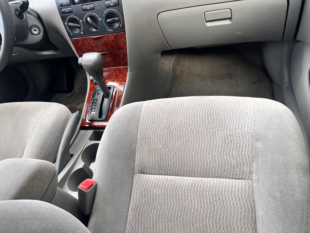 2006 Toyota Corolla Image 32