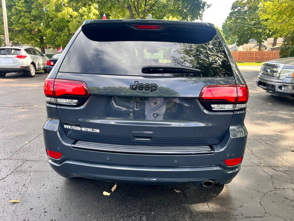 2018 Jeep Grand Cherokee Image 12