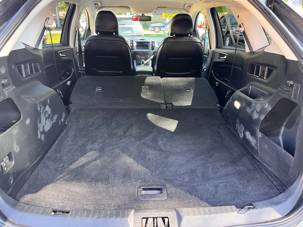 2017 Ford Edge Image 27