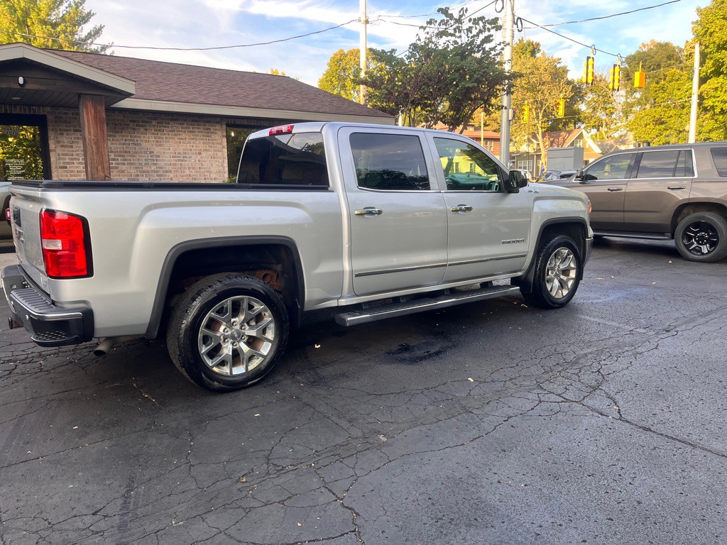2014 GMC Sierra 1500 Image 2