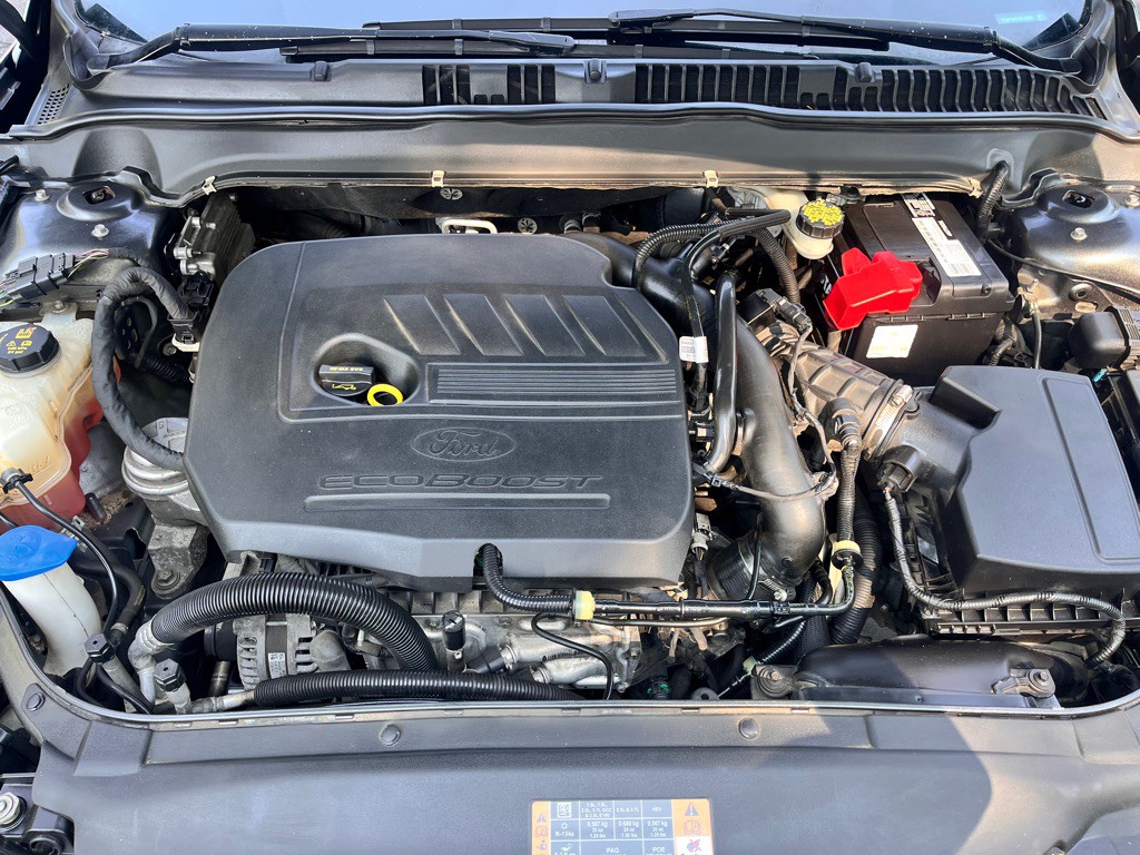 2016 Ford Fusion Image 13