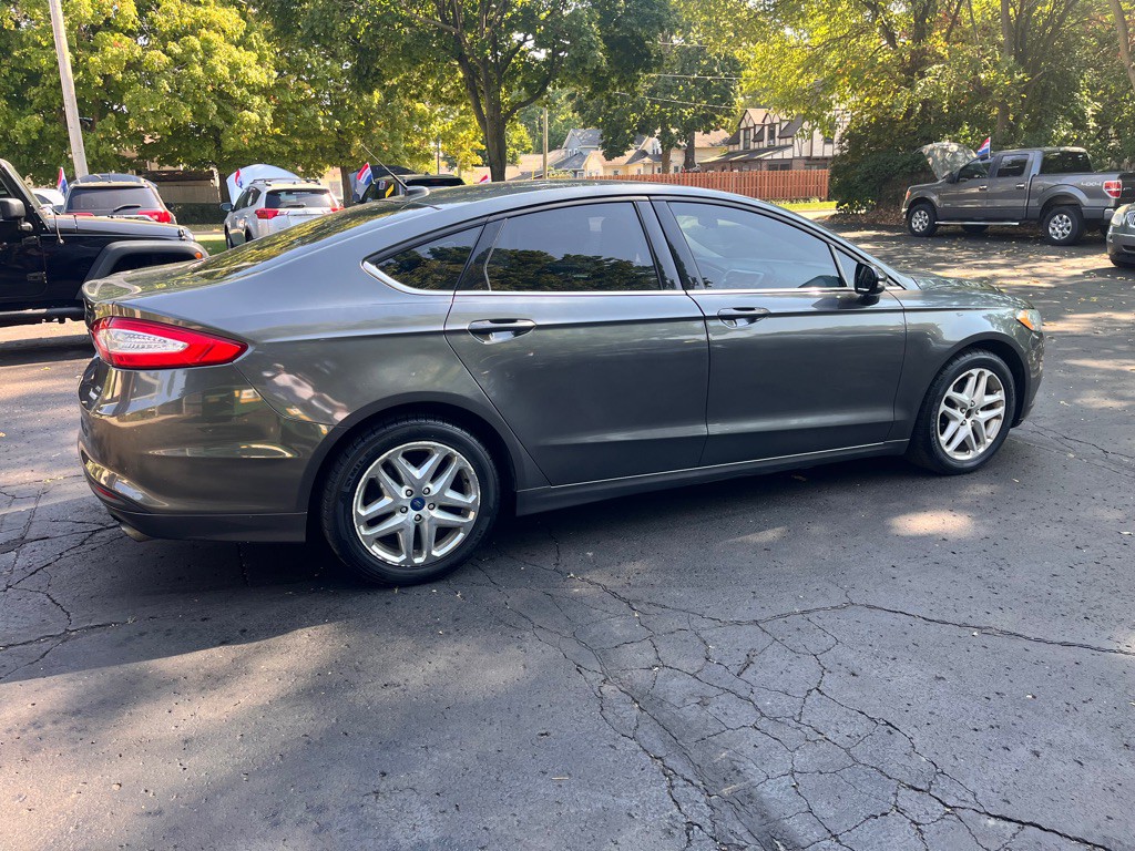 2016 Ford Fusion Image 7