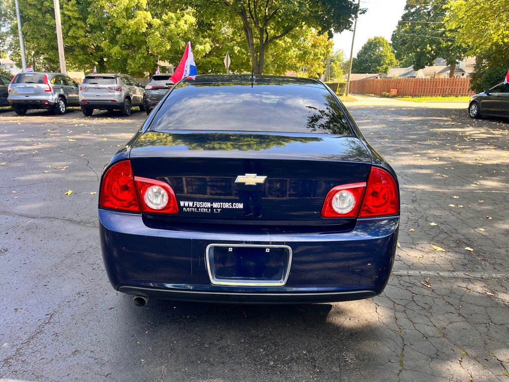 2010 Chevrolet Malibu Image 7