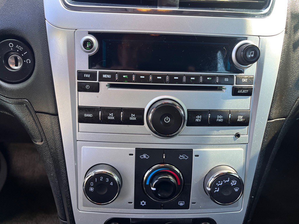 2010 Chevrolet Malibu Image 33