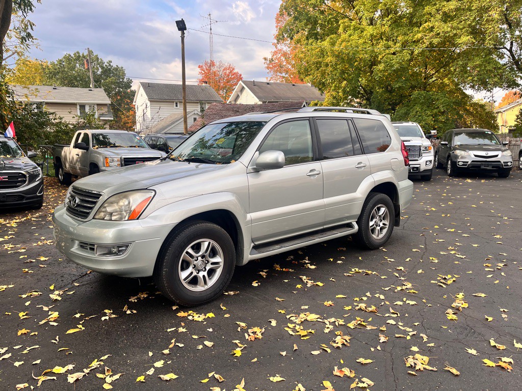 2005 Lexus GX 470 Image 2
