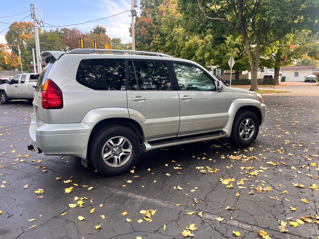 2005 Lexus GX 470 Image 10