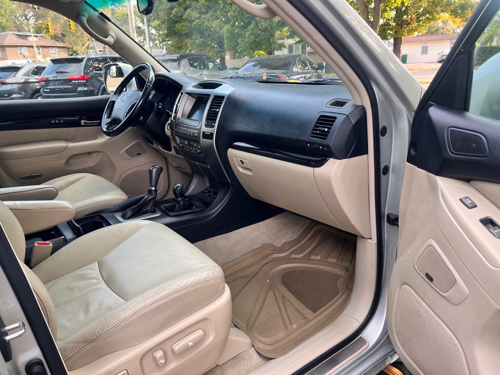2005 Lexus GX 470 Image 20