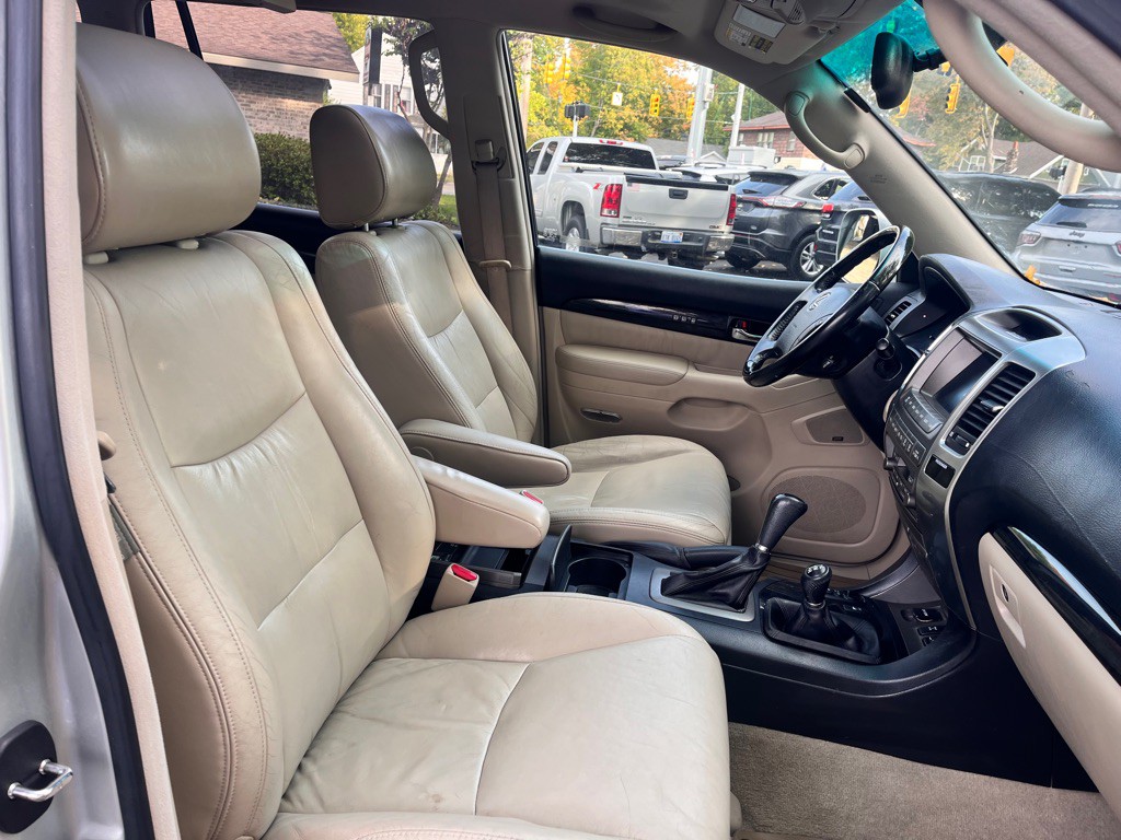 2005 Lexus GX 470 Image 22