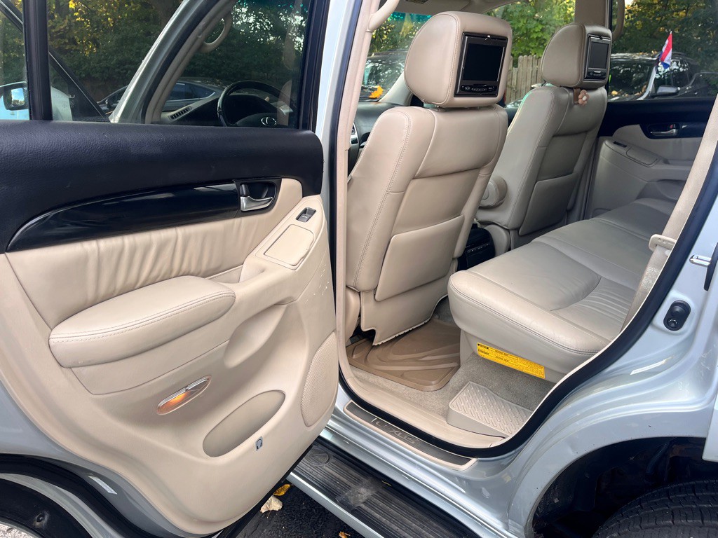 2005 Lexus GX 470 Image 27