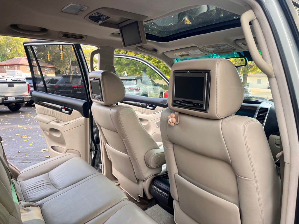 2005 Lexus GX 470 Image 32