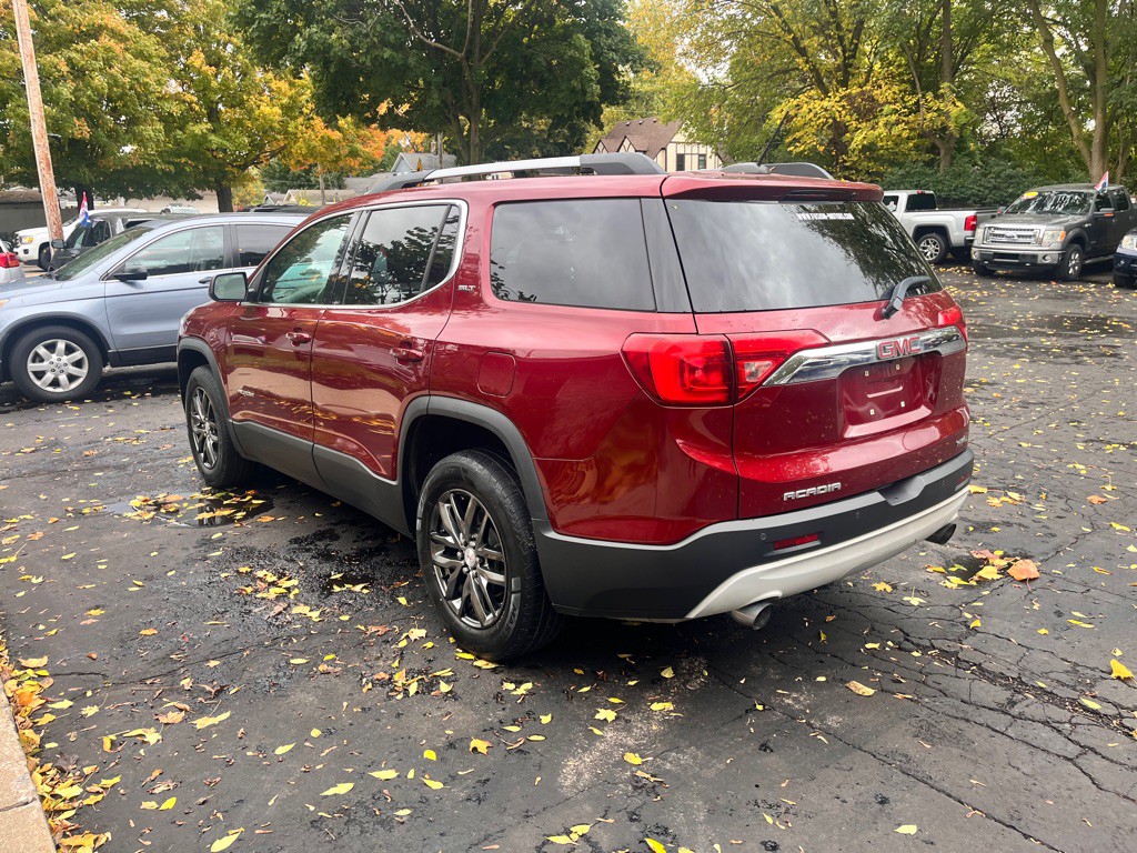 2018 GMC Acadia Image 5