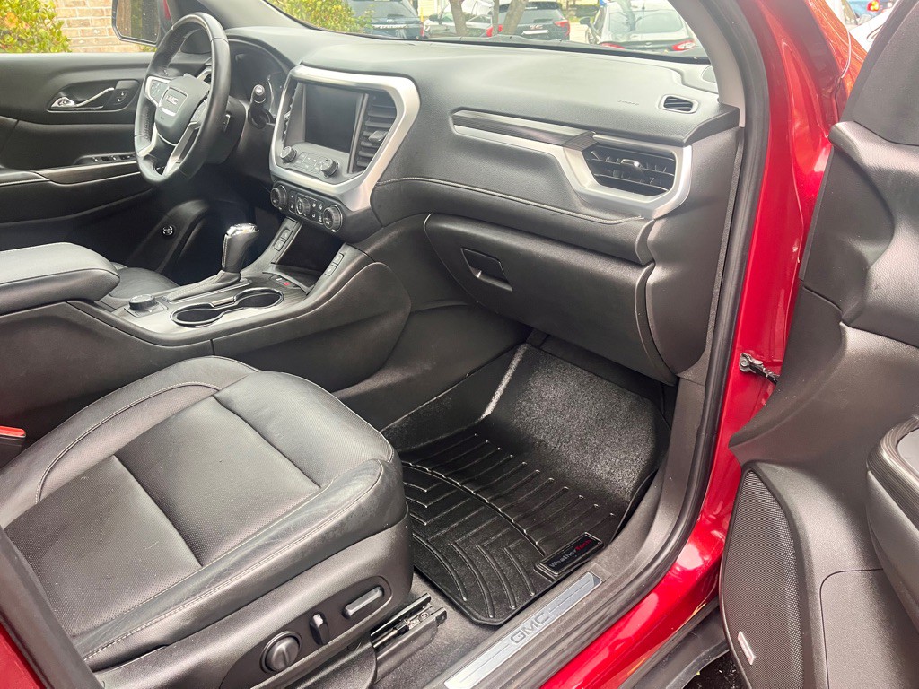 2018 GMC Acadia Image 17