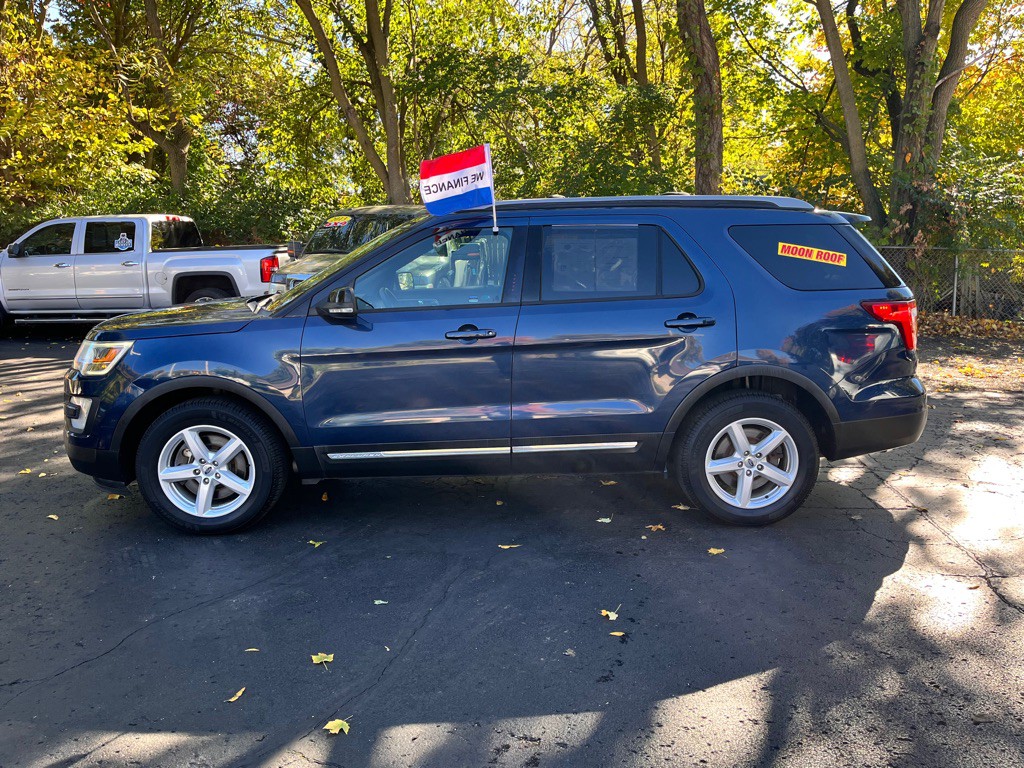 2016 Ford Explorer Image 9