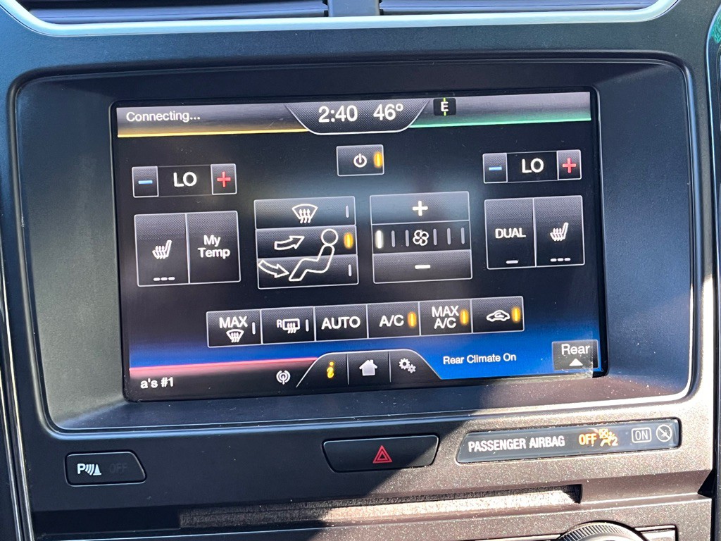 2016 Ford Explorer Image 20