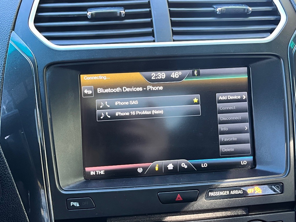 2016 Ford Explorer Image 23