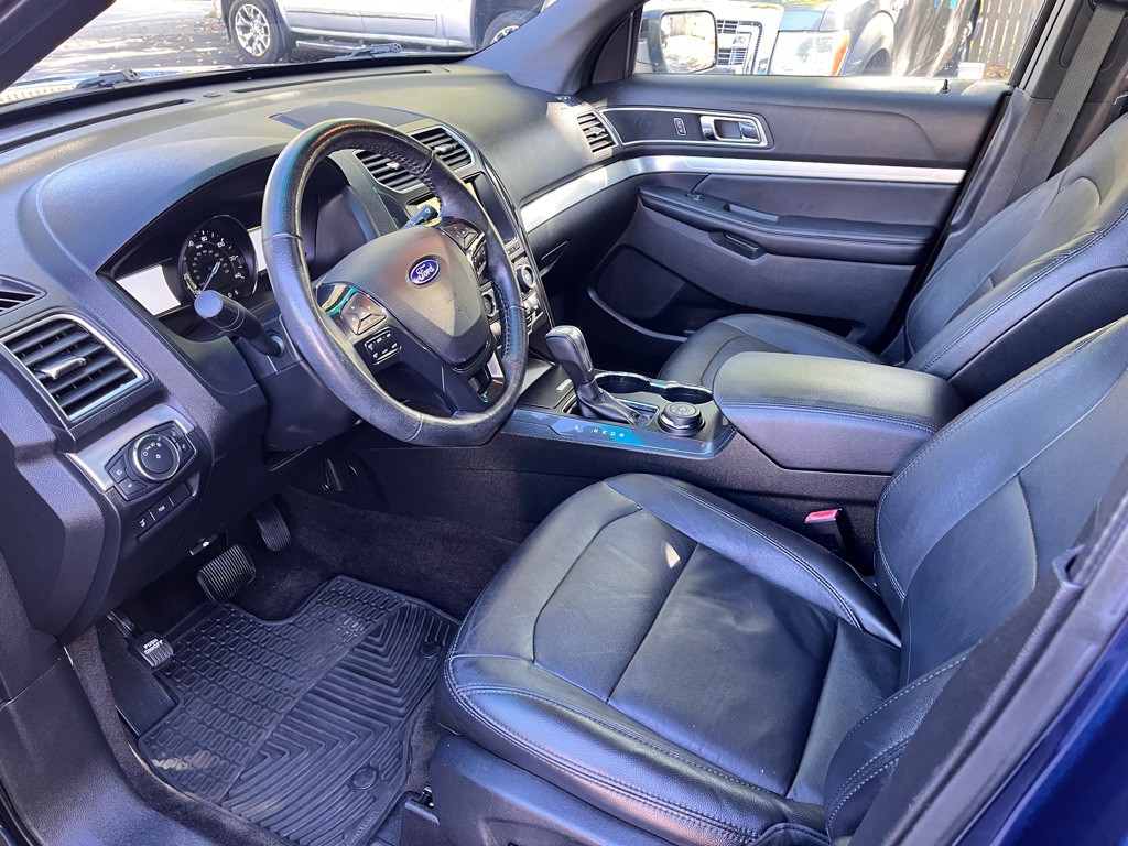 2016 Ford Explorer Image 25