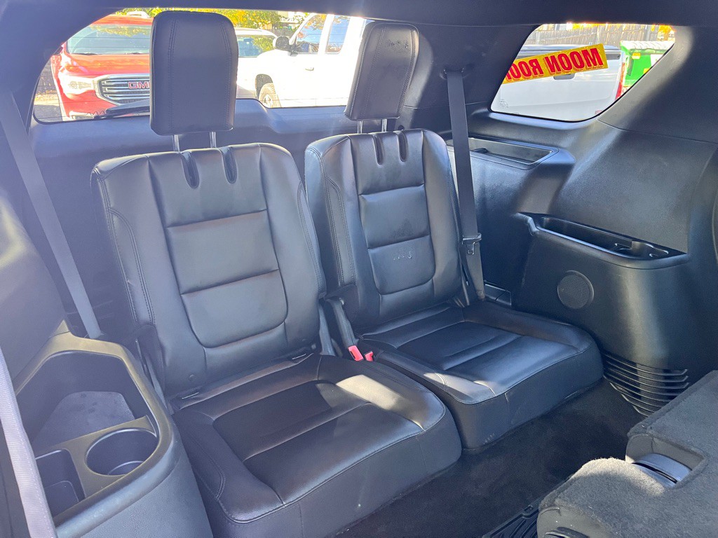 2016 Ford Explorer Image 31