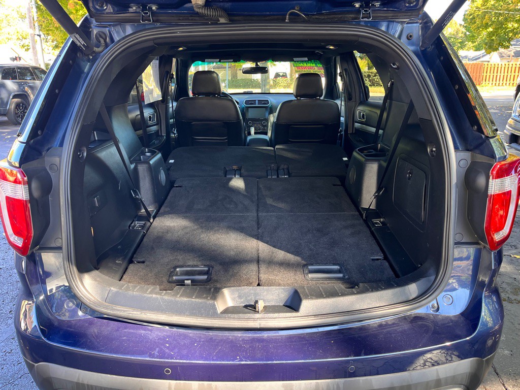 2016 Ford Explorer Image 33