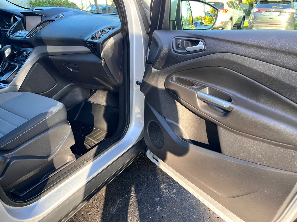 2013 Ford Escape Image 22